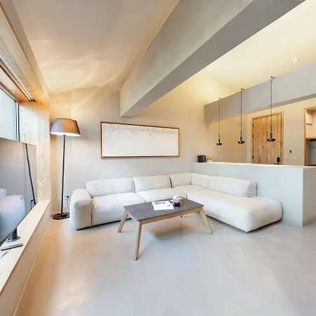 Roome フェティエ